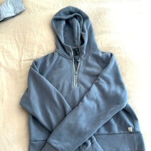 Vuori hoodie zip up